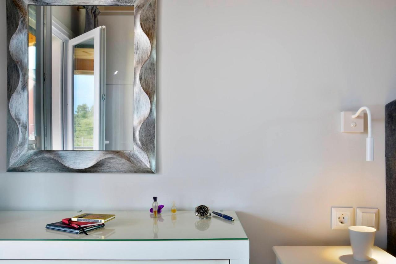 Stylish Privet Poolside Casa vacanze